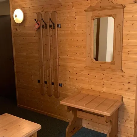 酒店 阿尔门劳什酒店 Neukirchen (Erzgebirgskreis)