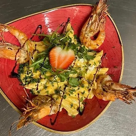 阿尔门劳什酒店 Neukirchen (Erzgebirgskreis)