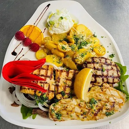 酒店 阿尔门劳什酒店