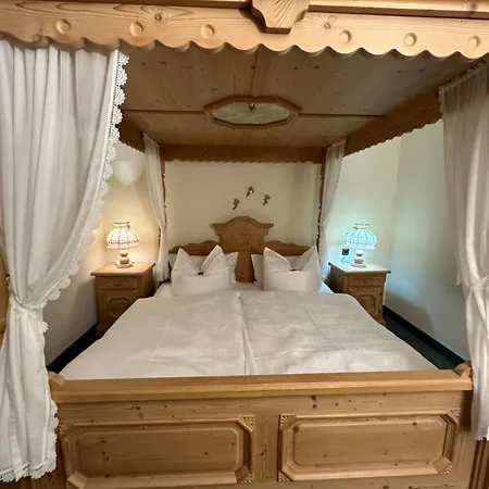 Olymp Almenrausch Naehe Wasserschloss Hotel