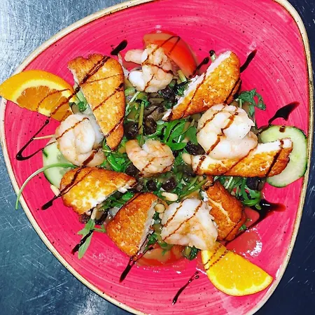 阿尔门劳什酒店 3*