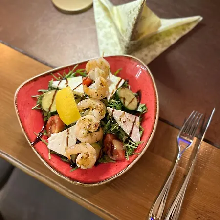 酒店 阿尔门劳什酒店 3*