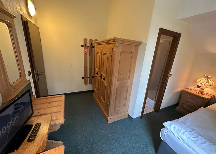 Hotel Almenrausch 3*